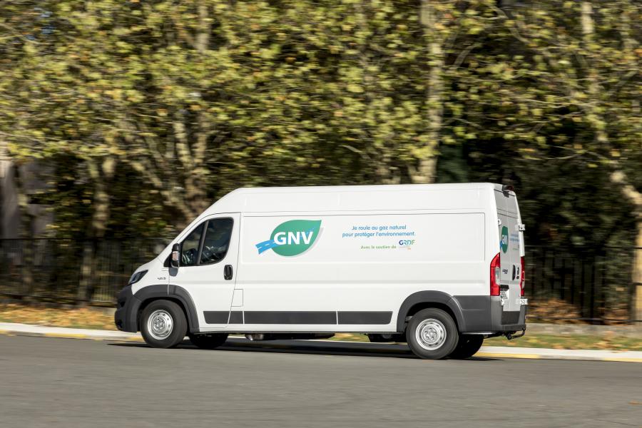  Fiat Ducato Maxi Van Natural Power L3H2 (290) 2017 года  (фото 5 из 15)